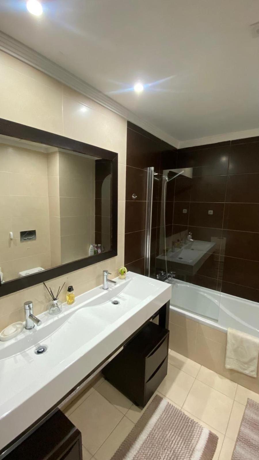 Rooms In Faro Close To Airport Exteriér fotografie